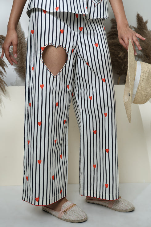 HEART BLACK AND WHITE STRIPE SET